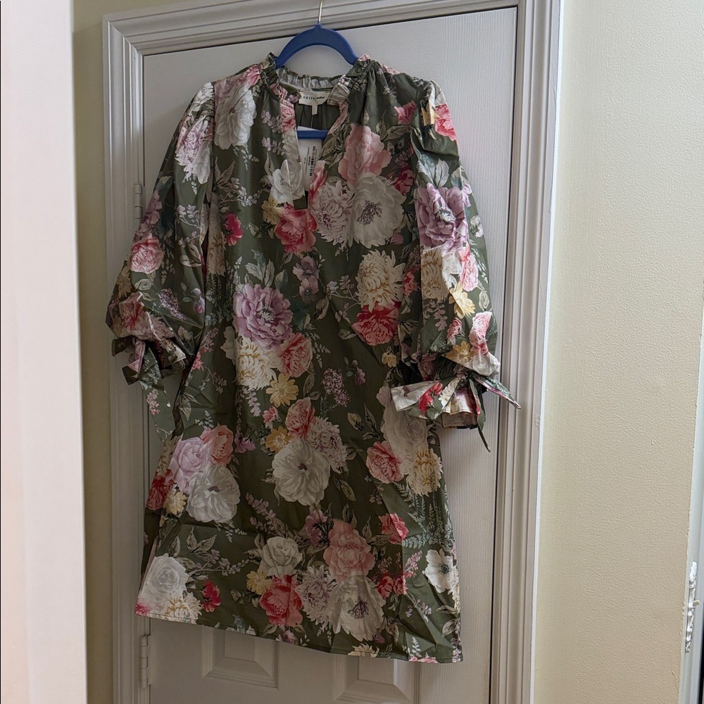Entro Floral Mini Dress - Green and Pink